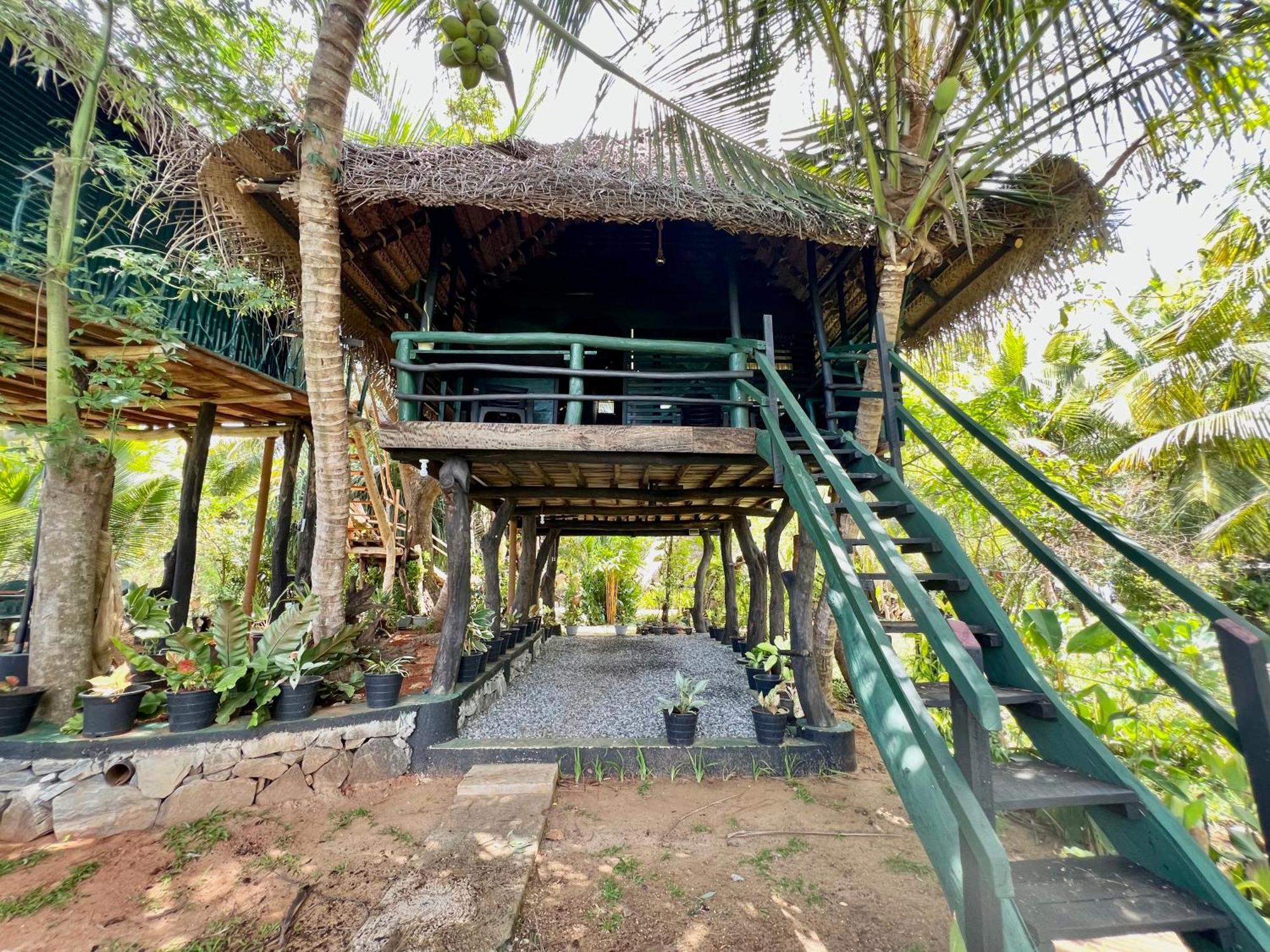 Lake Face Cabana Tissamaharama Bagian luar foto